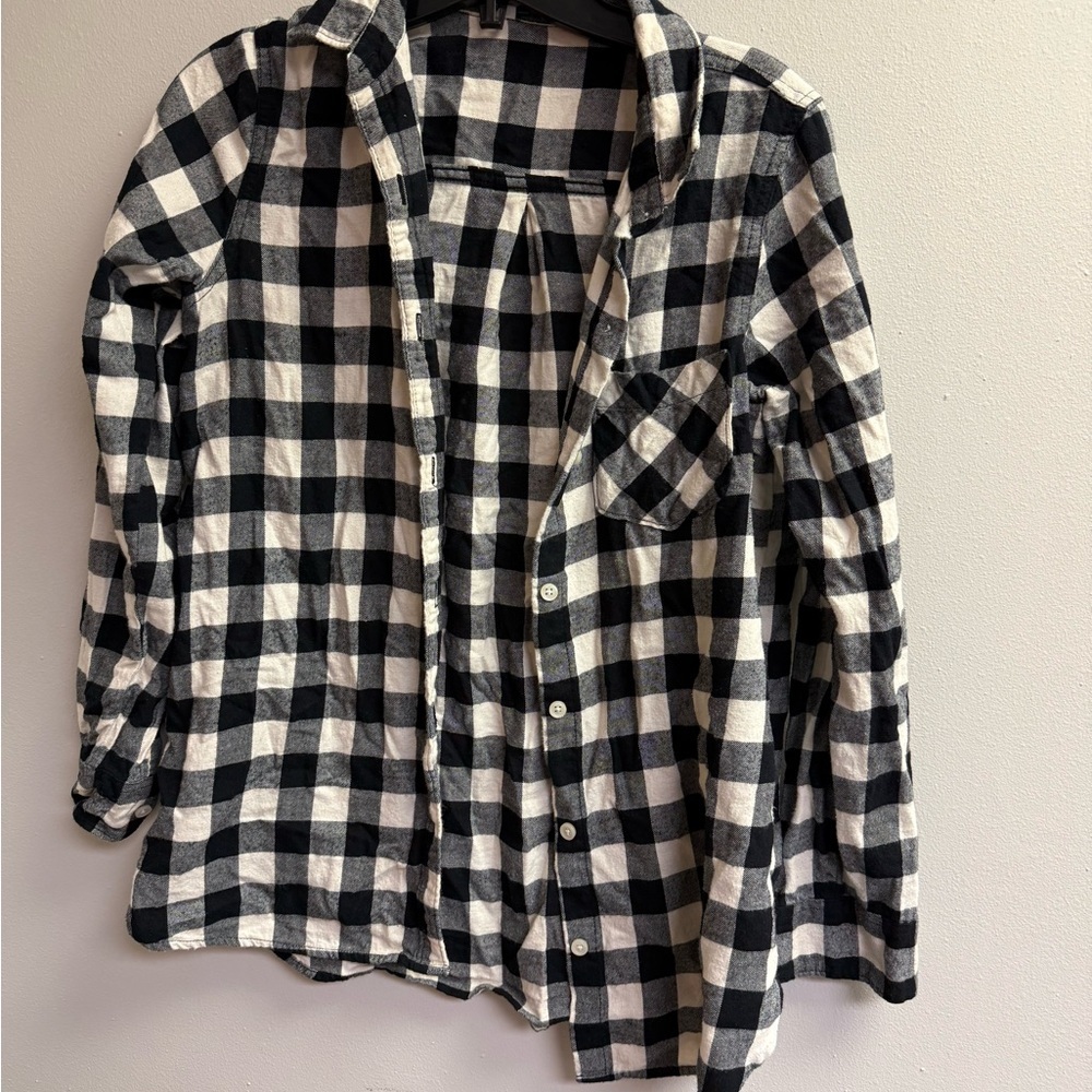 Old Navy Black and White Plaid Tunic Shirt